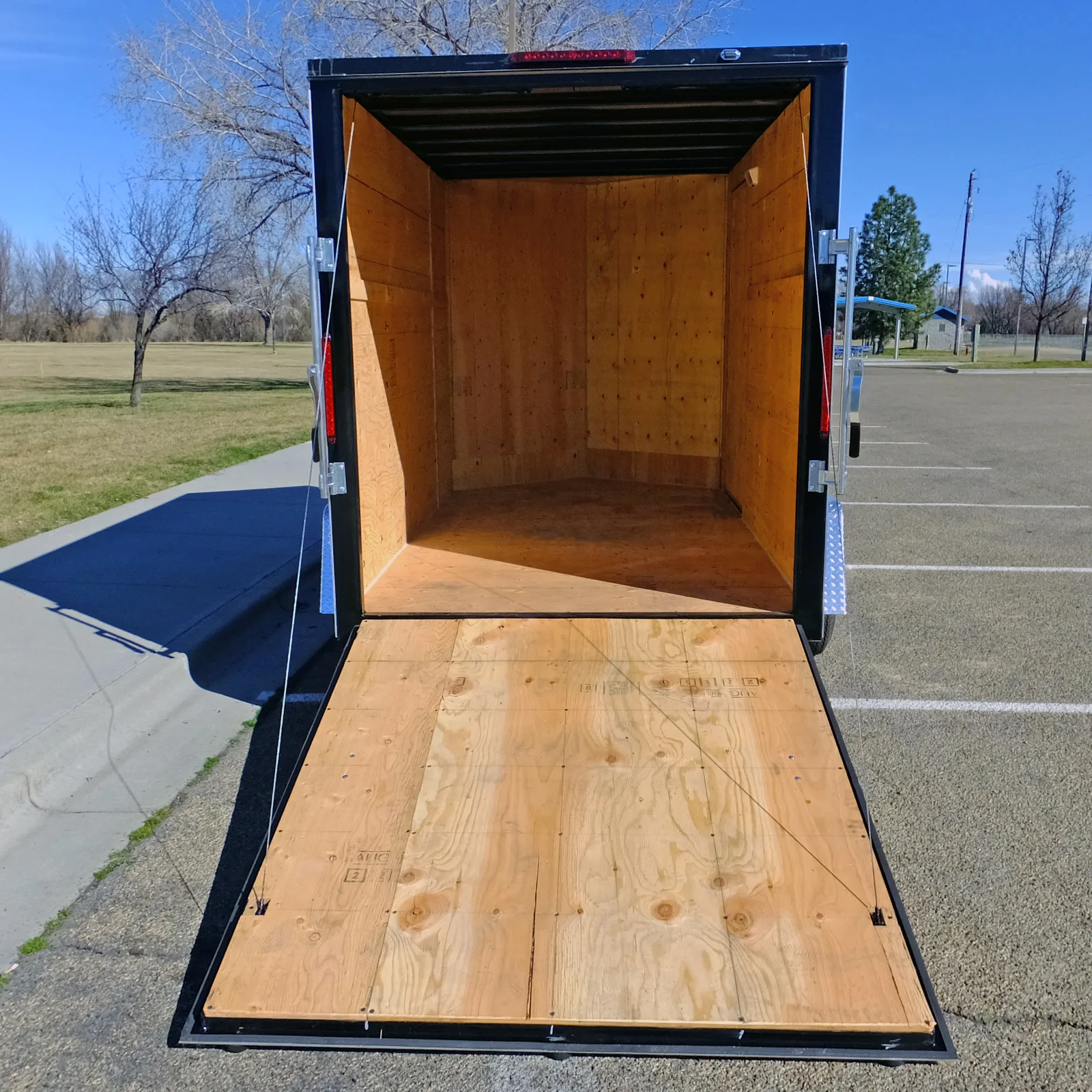 Big 10 Single Axle Cargo Trailer